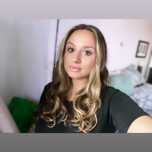 Meet your Posher, Madeleine - Picture 1 of 1